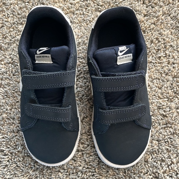 Nike Court Royale - Picture 2 of 5